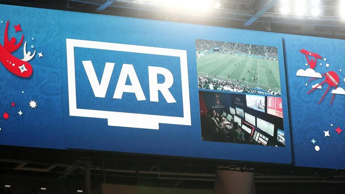 پنج داور جدید VAR؛ آماده برای تغییر قوانین بازی با تکنولوژی!