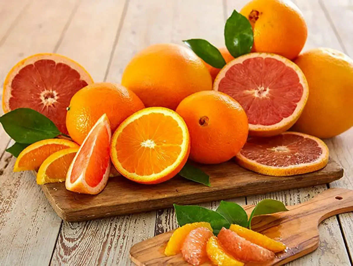 این میوه پرطرفدار پاییزی معجزه طلایی درمان فشار خون