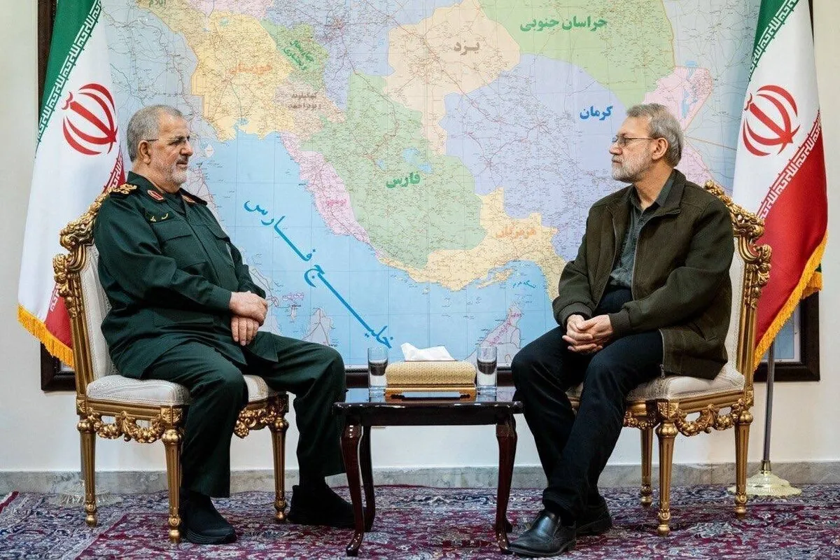 ملاقات علی لاریجانی با فرمانده کل سپاه+ عکس