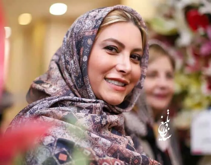 سفره هفت سین امسال فریبا نادری در خانه لوکسش + عکس