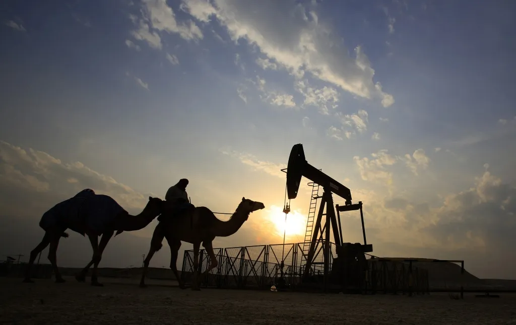 Saudi Arabia Starts Telling Refiners Oil Supply Will Be Cut