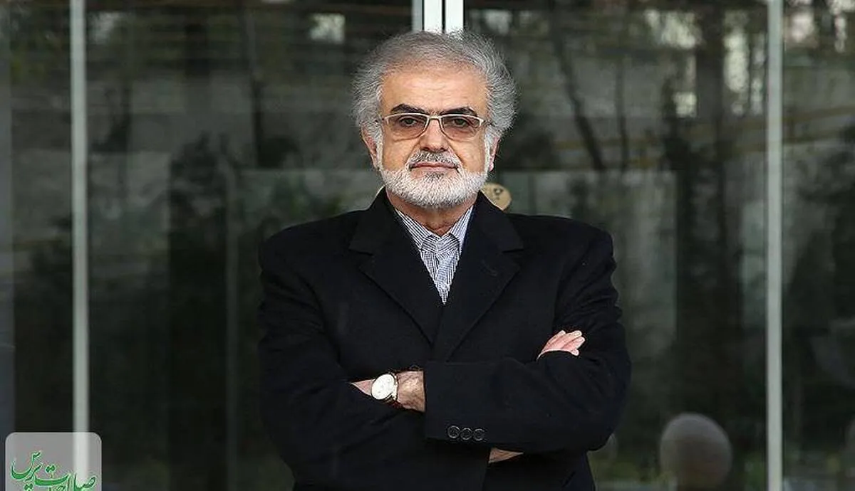 صوفی: جنگ نام‌هایی مثل لاریجانی را دوباره مطرح کرد/ نیرو‌های مسلح باید به پادگان‌ها بازگردند