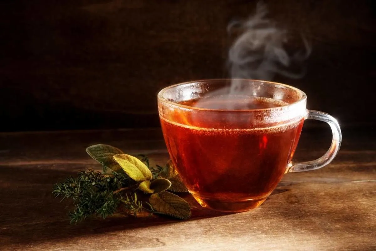 این افراد به هیچ وجه چای پررنگ ننوشند