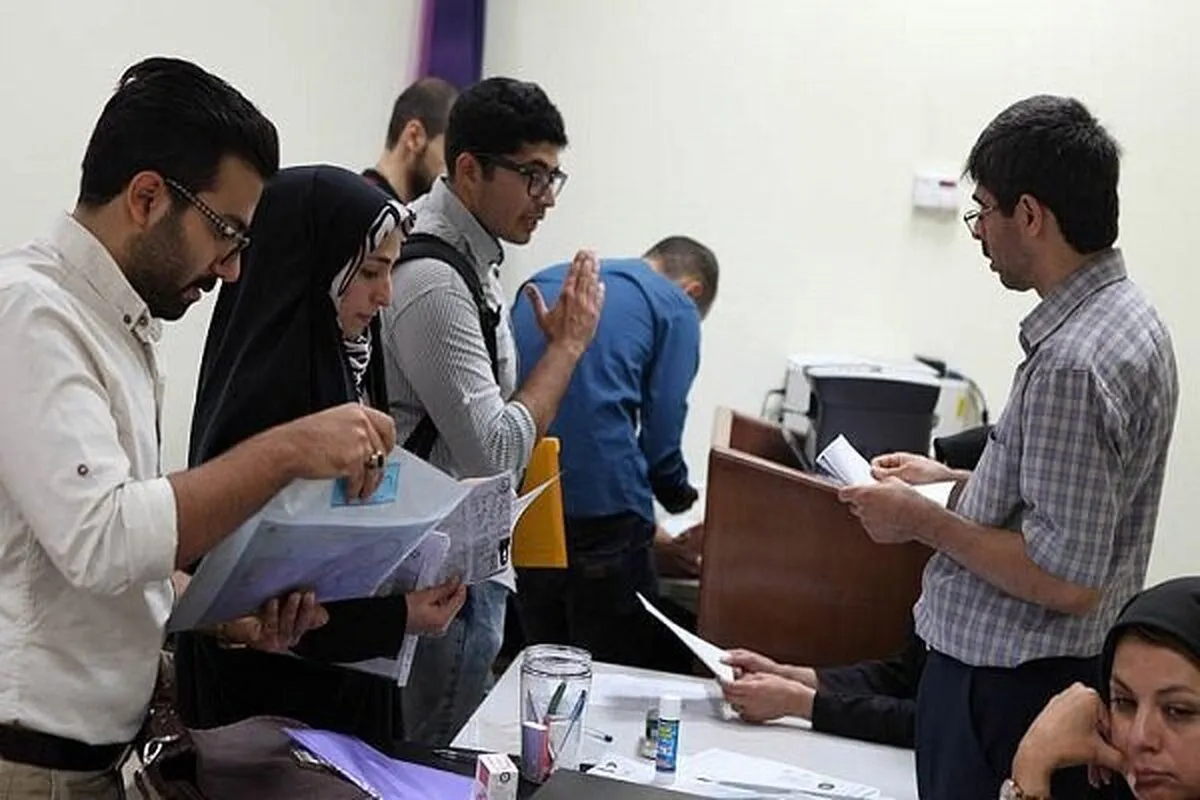 متقاضیان وام دانشجویی بخوانند / مشکلات بانکی پرداخت تسهیلات را مختل کرد