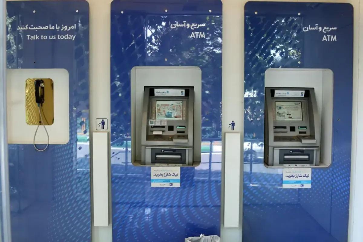 ایرانی‌ها بیشتر با کارت کدام بانک خرید می‌کنند؟ آمار جدید منتشر شد