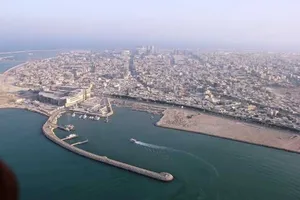 تنب بزرگ شهر شد