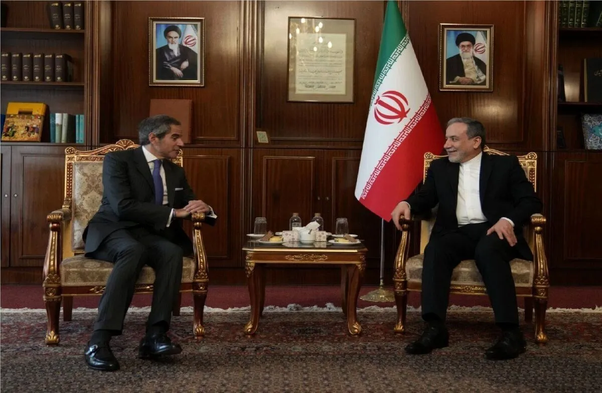 عباس عراقچی: گفت‌وگو با گروسی مفید بود