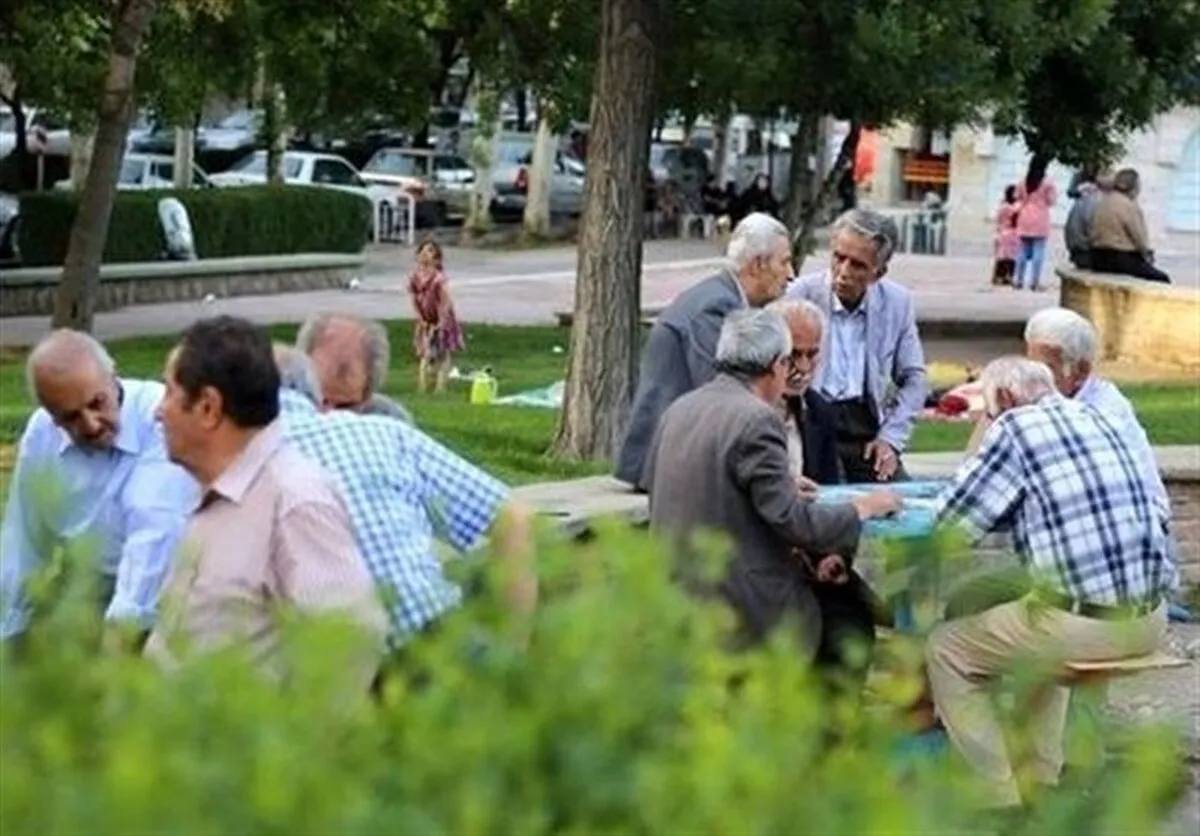جزئیات جدید از پرداخت وام بازنشستگان و دانشجویان / چه کسانی در اولویت قرار دارند؟