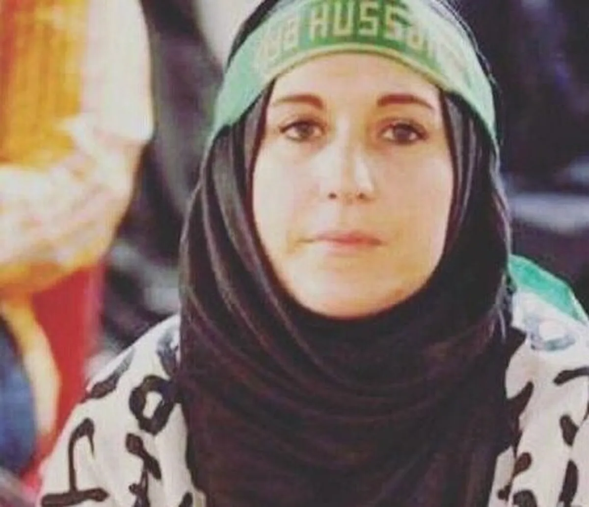 روزنامه جمهوری اسلامی: حضور کاترین شکدم به عنوان نفوذی در قلب ایران، عبرت نشد؟