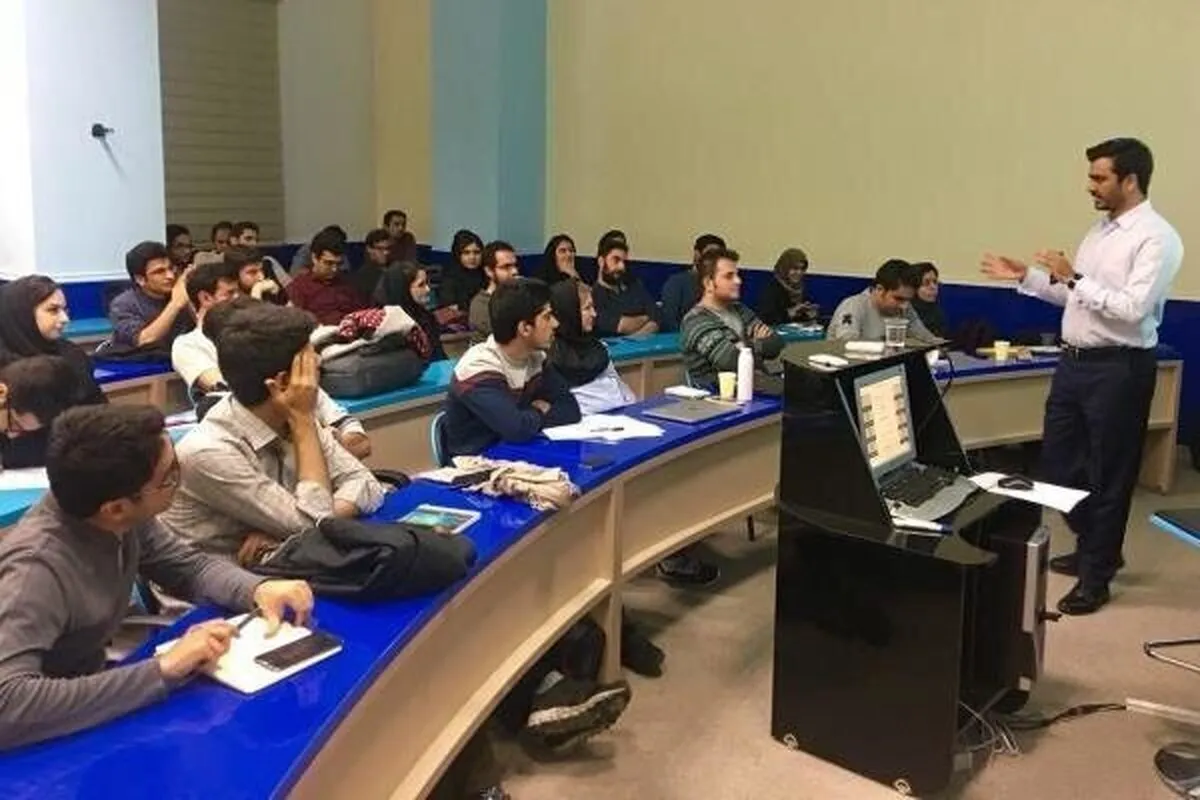 نیمسال دوم تحصیلی از فردا آغاز می‌شود/ کلاس‌های دانشگاه حضوری یا غیرحضوری؟