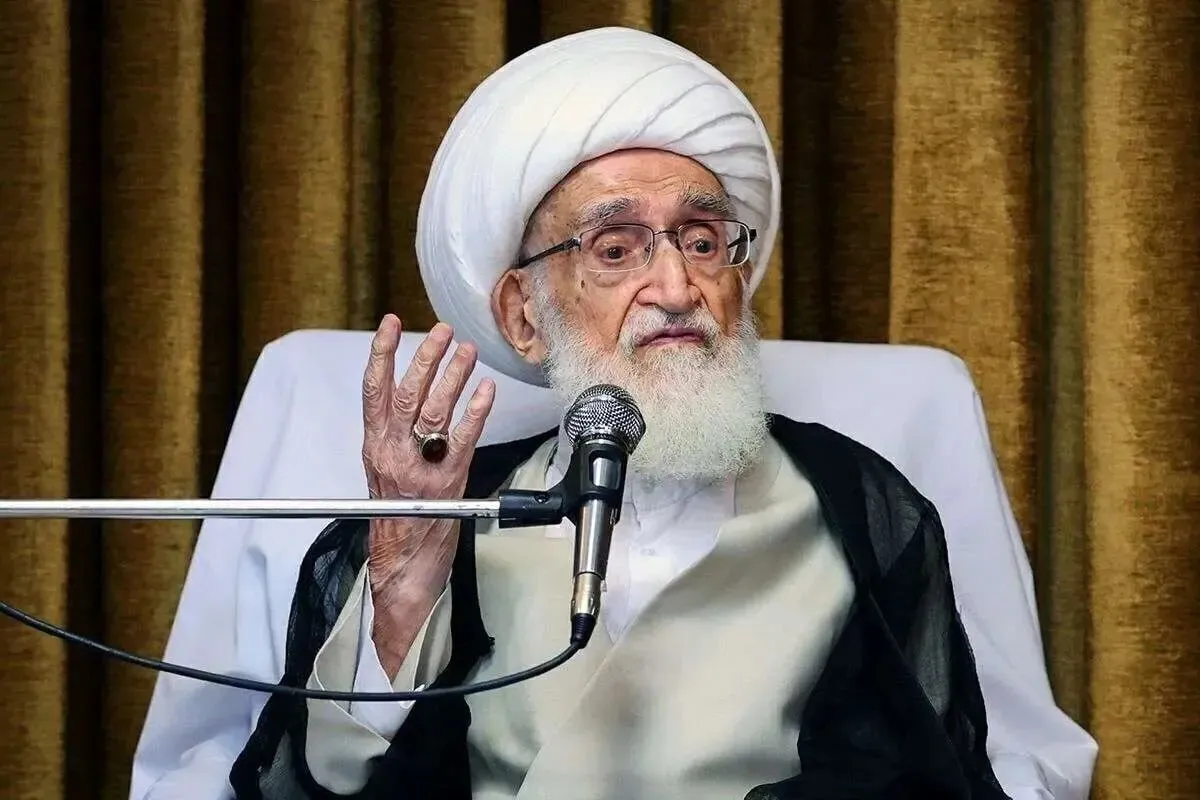 نوری همدانی: باید قدردان نعمت حکومت دینی و الهی باشیم