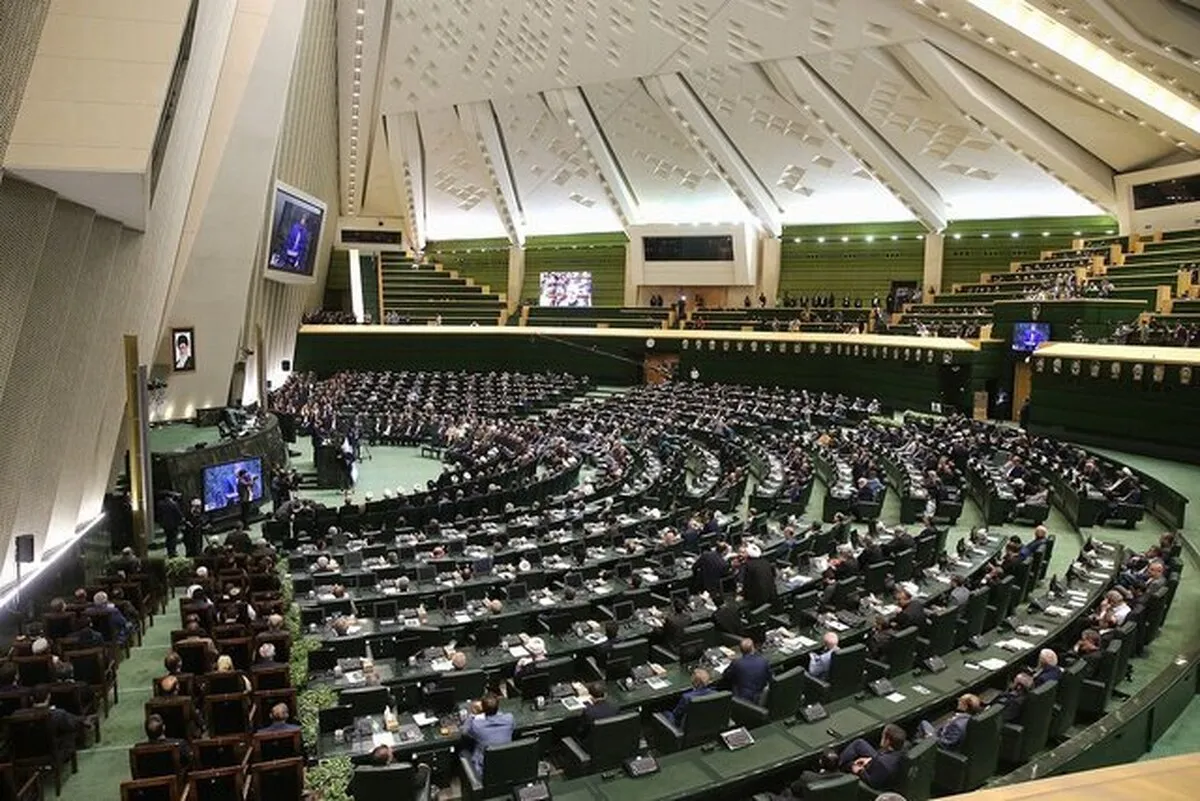 ناظران مجلس در مجمع عمومی بانک مرکزی انتخاب شدند
