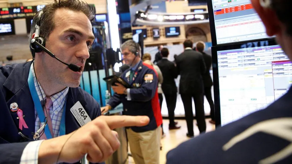 S&P 500 losing streak extends to ninth straight day