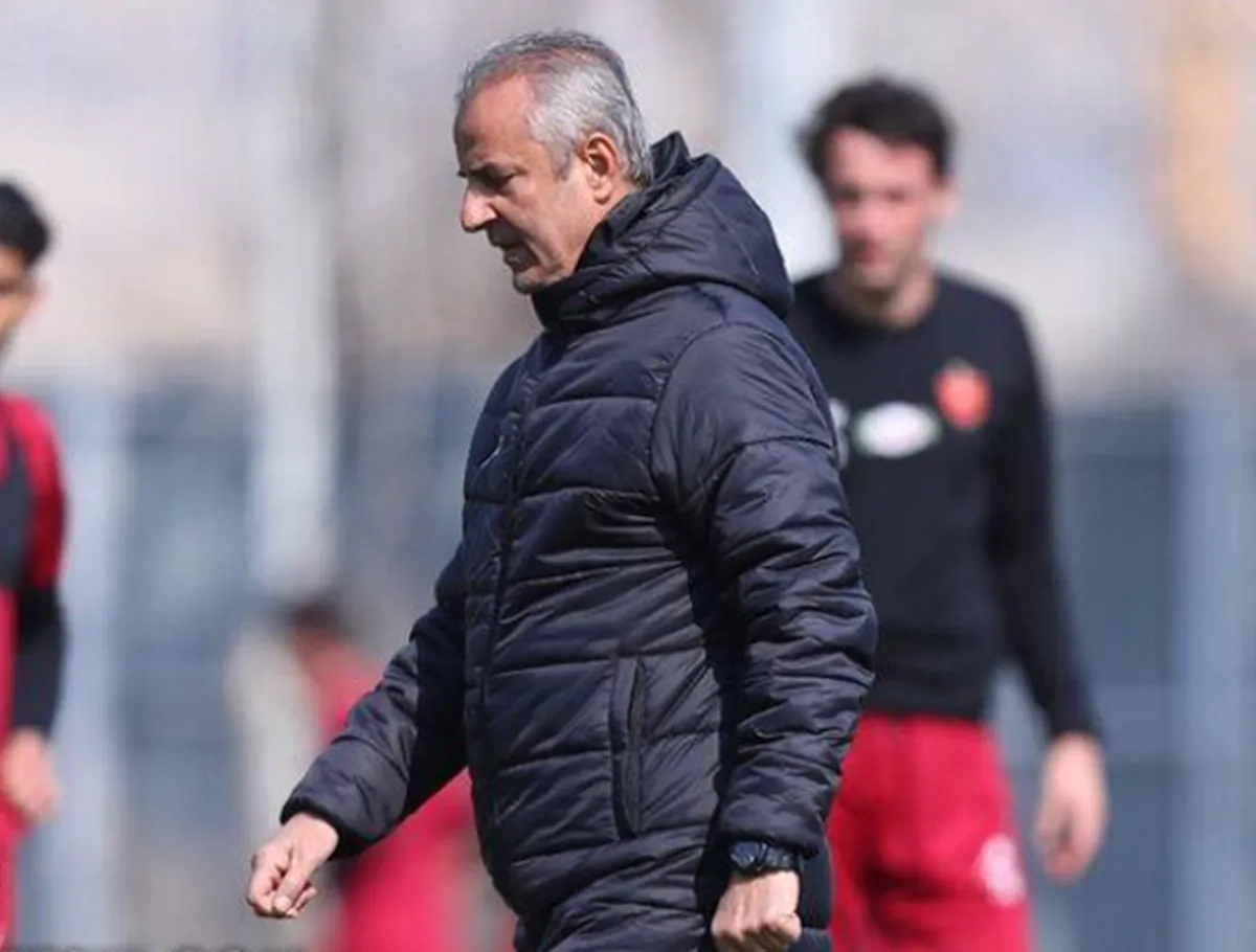 انتقاد تند پیشکسوت پرسپولیس به کارتال