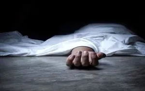 بوی تعفن راز قتل را فاش کرد / جسد زنی در لای پتو در محله نواب پیدا شد