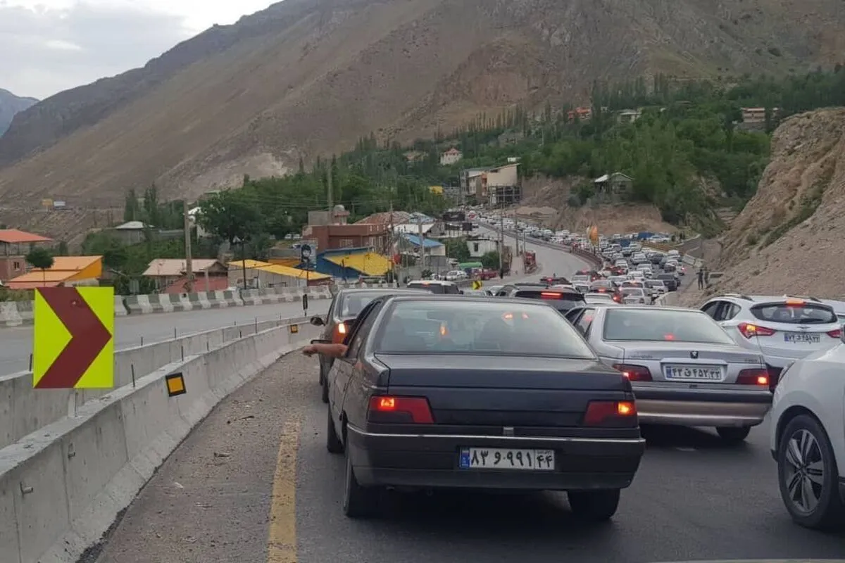جاده هراز یکطرفه شد