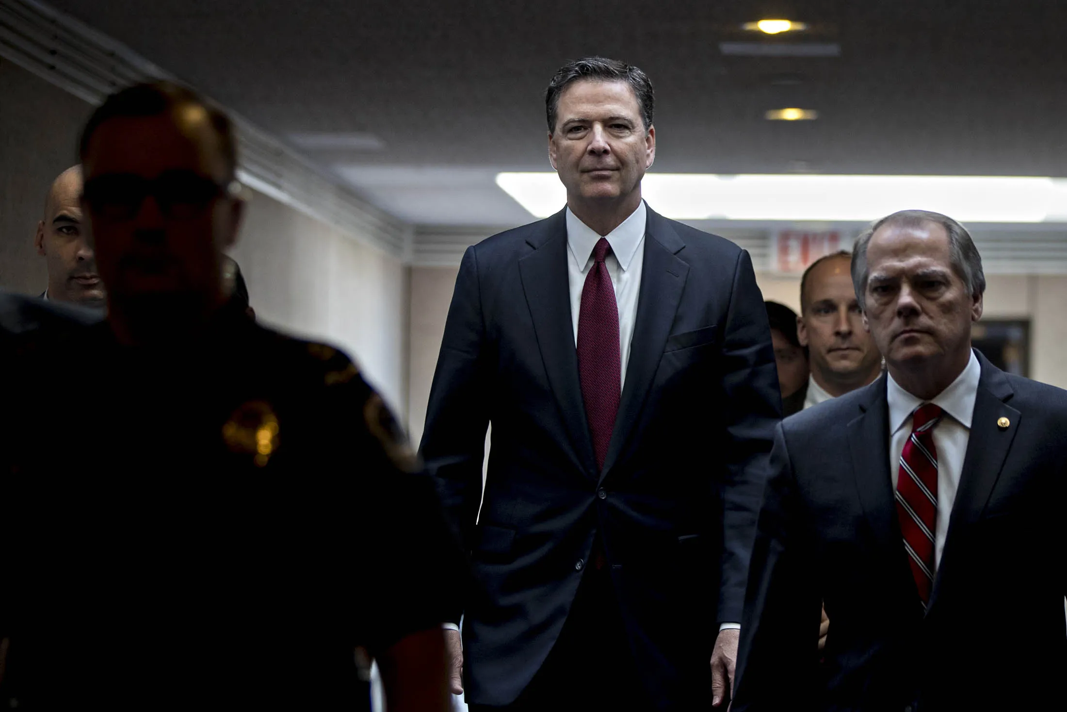 Comey Leaves Trump Under a Crippling ‘Cloud’ of Investigations