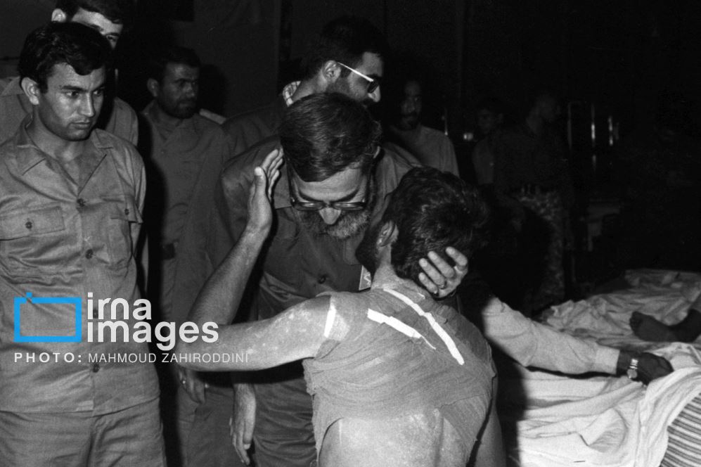 تصاویر منتشرنشده از رهبر شهید که تاکنون ندیده‌اید