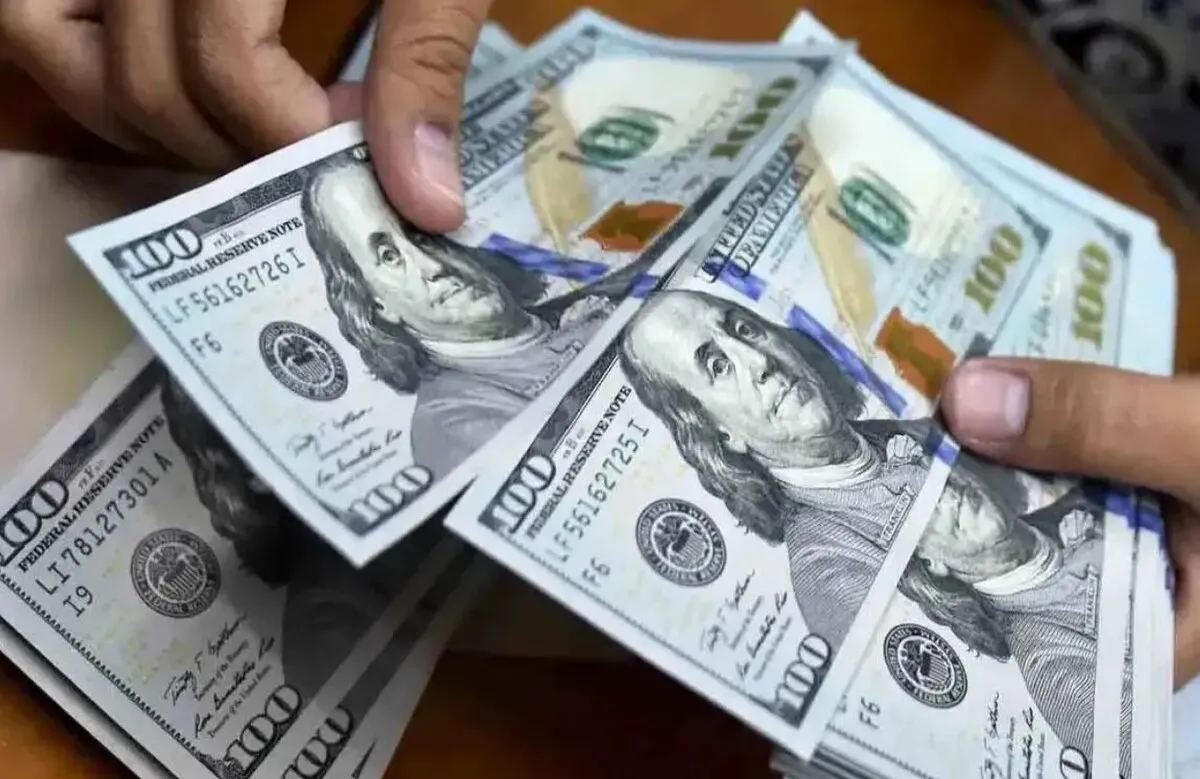 سقوط تاریخی قیمت دلار امروز ۲۴ فروردین ۱۴۰۴ / قیمت دلار بازار آزاد ۲۲ هزار تومان ریخت!