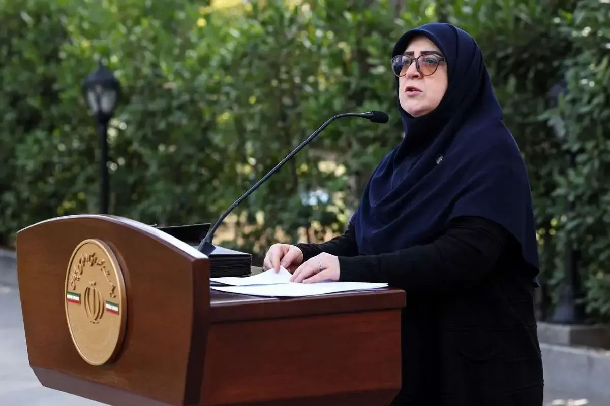 مهاجرانی: دولت با تمام ظرفیت در کنار مردم برای برگزاری مراسم تشییع خواهد بود