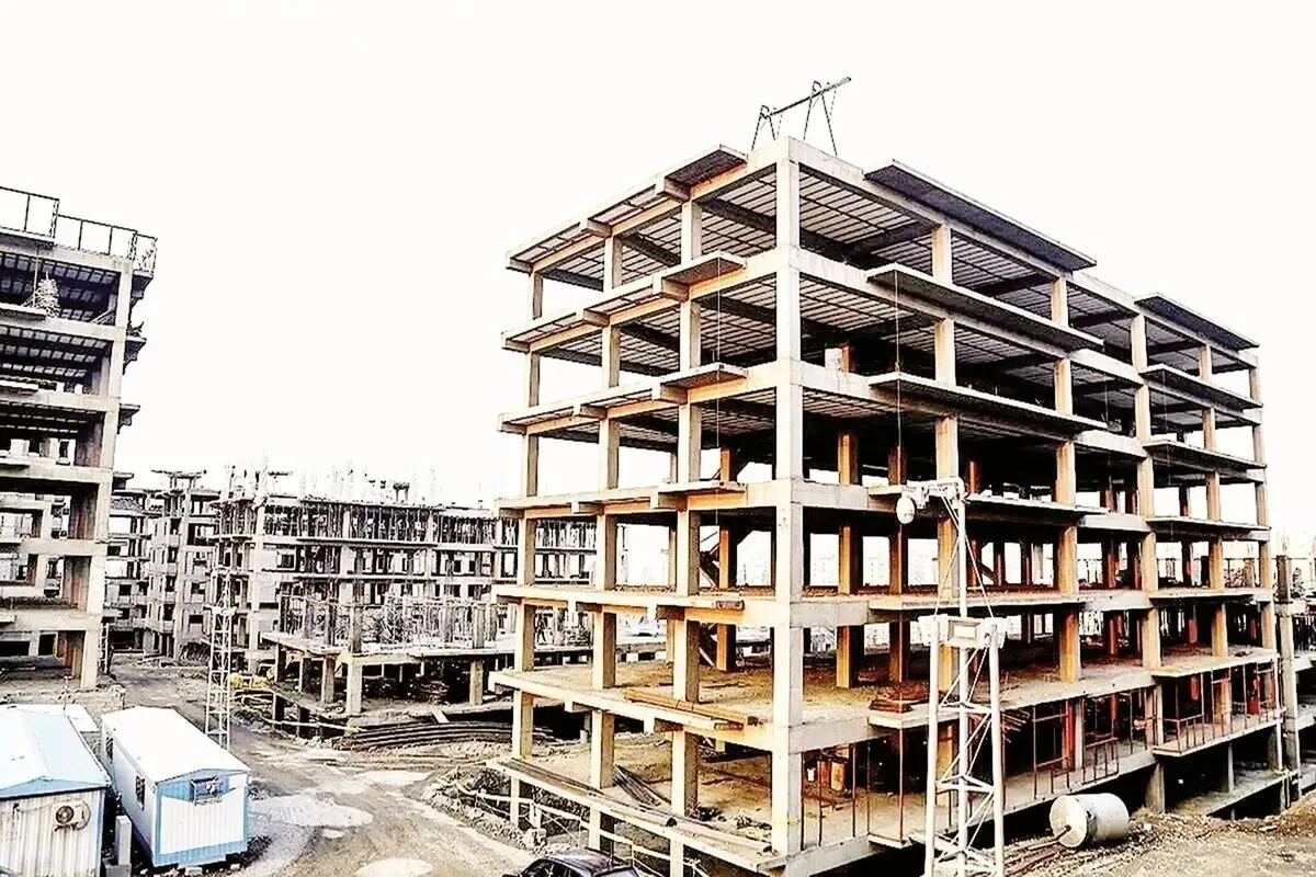 ۹۶ درصد مسکن کشور توسط مردم ساخته می‌شود