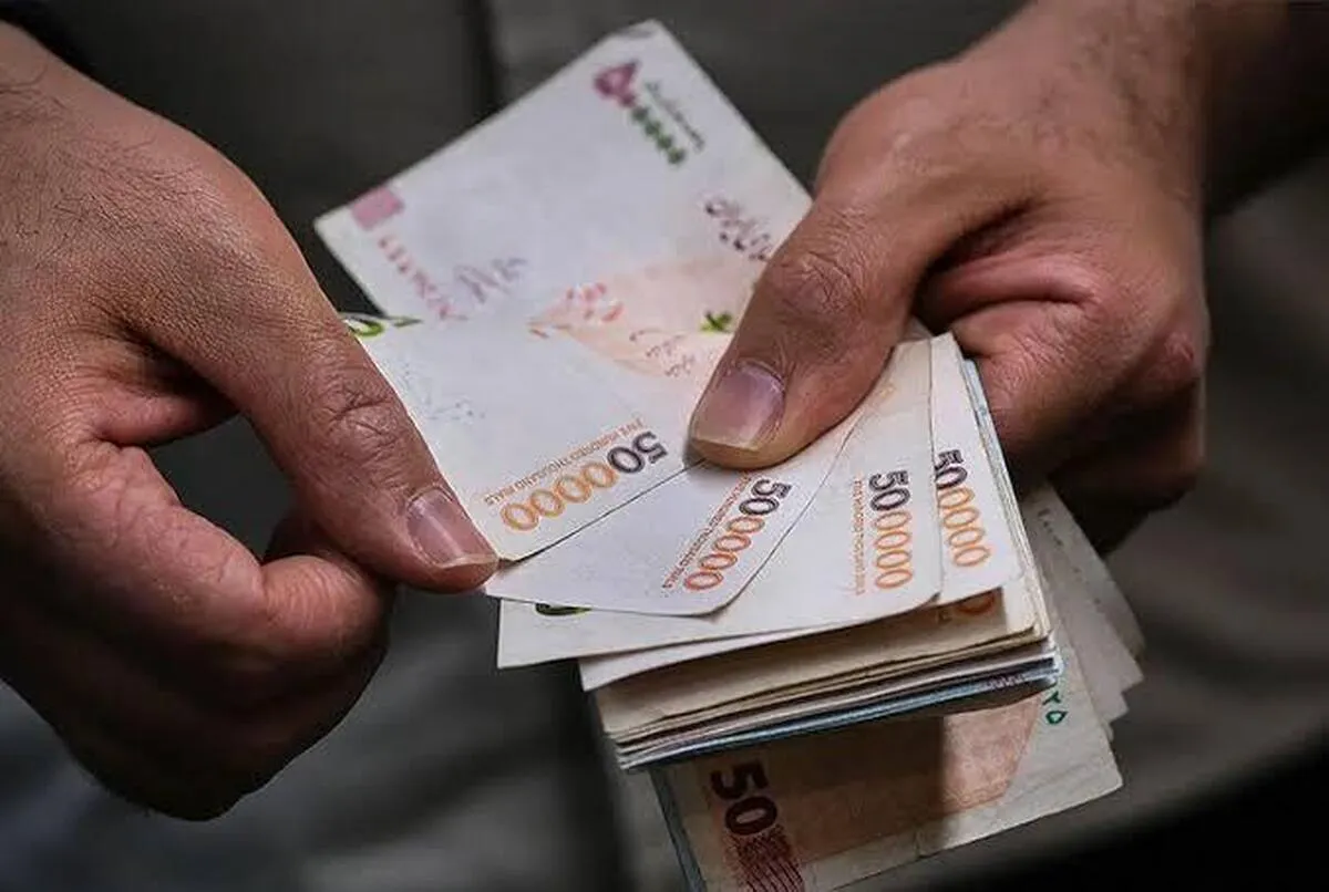 نحوه پرداخت حقوق کارگران در تعطیلات مراسم تشییع رهبر / چه کسانی شامل تعطیلی نمی‌شوند؟