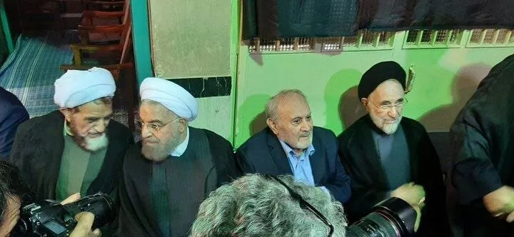 روحانی و خاتمی