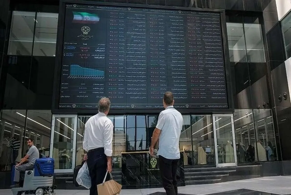 فرار سنگین پول از بورس / سرمایه‌ها راهی بازار طلا شدند