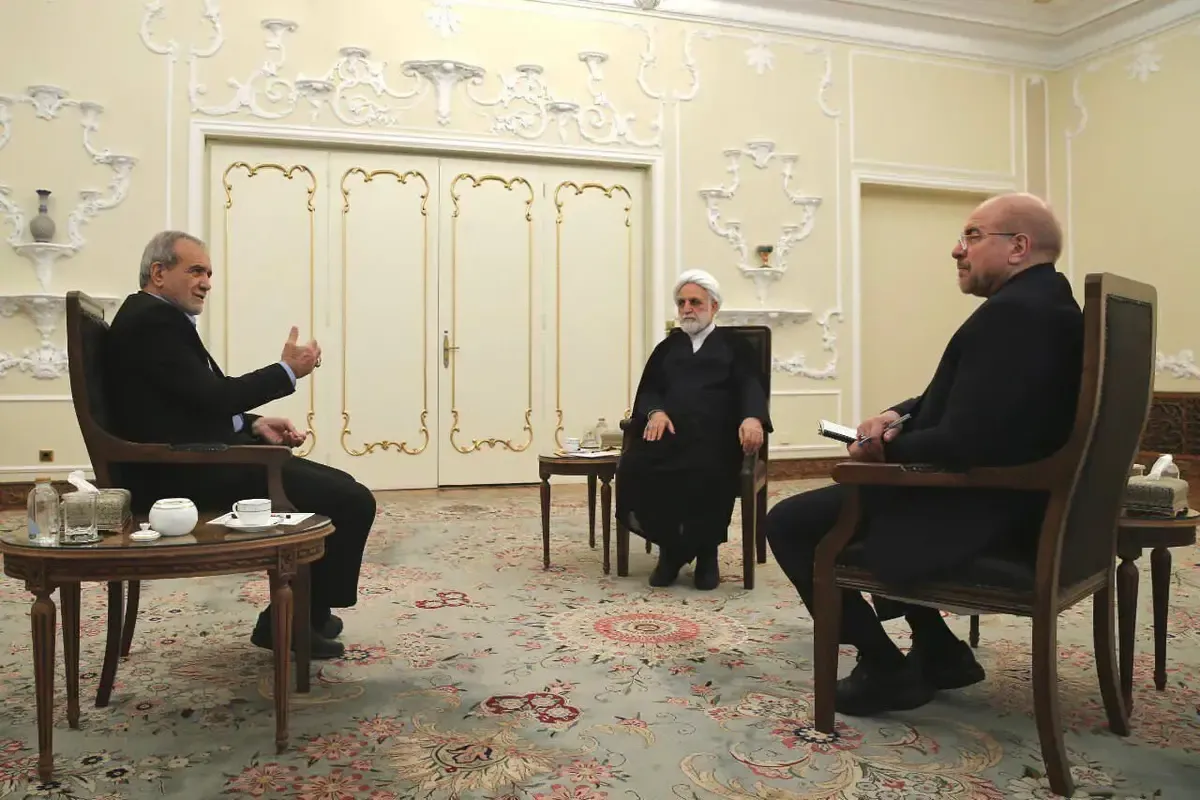 نشست مشترک سران قوا برگزار شد+ عکس