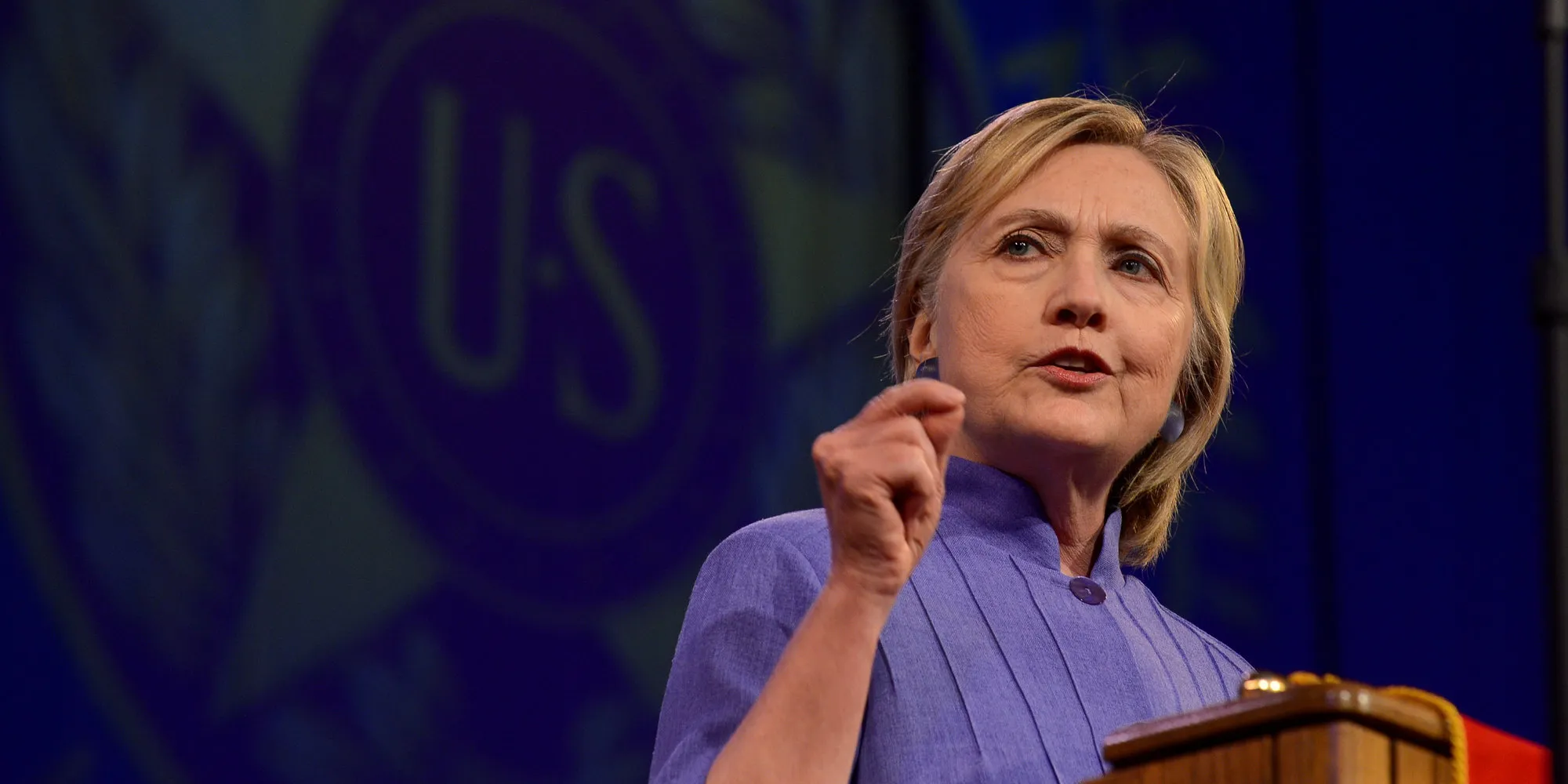 Clinton touts 'American exceptionalism' in appeal to Republicans