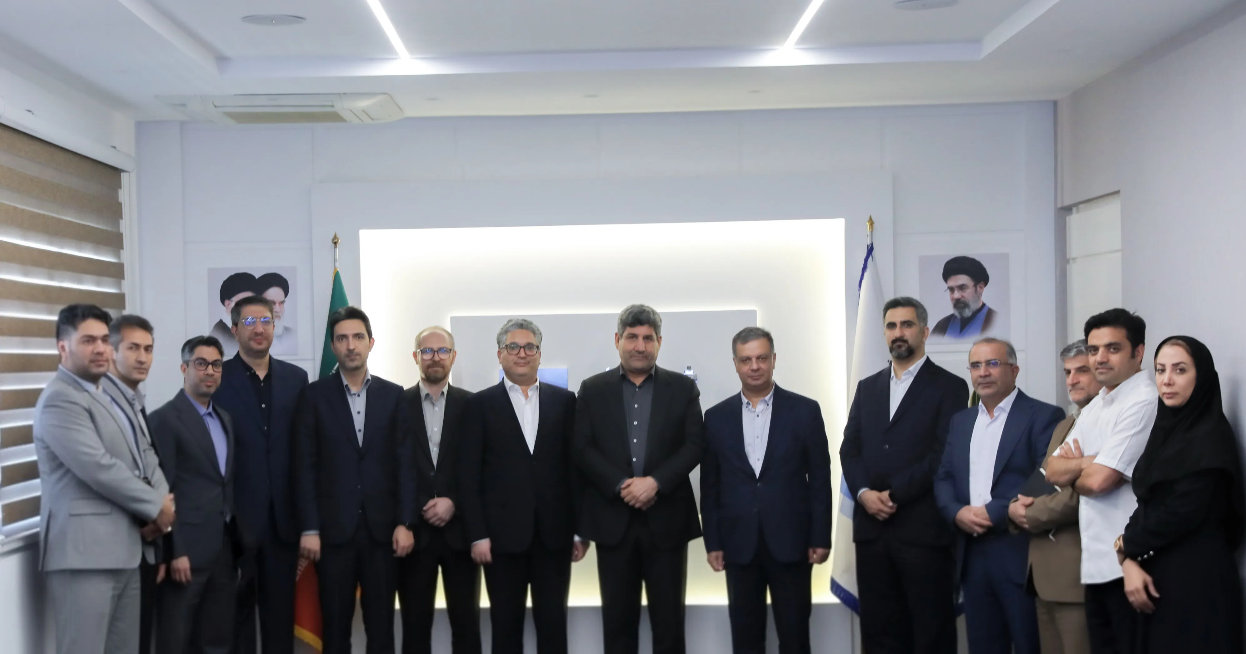 بازدید معاون علمی، فرهنگی و اجتماعی معاون اول رئیس‌جمهور از شرکت ملی انفورماتیک