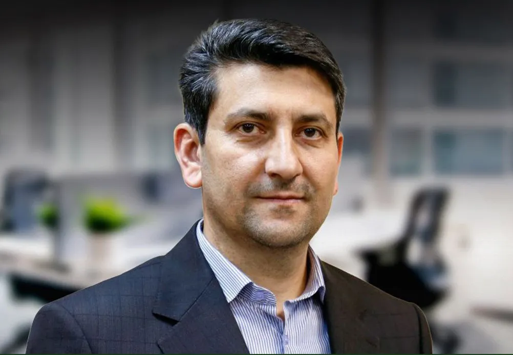 ستار هاشمی
