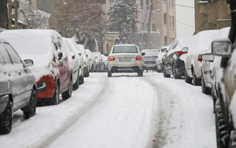 زمستان پابه‌پای بهار در آذربایجان می‌آید