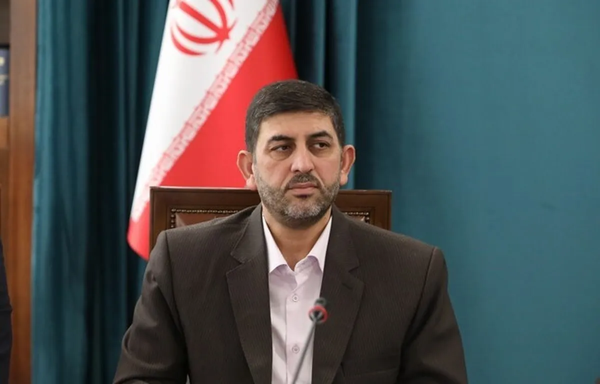 بانک مرکزی مسئول بازار ارز است/ فرزین باید به فکر تصمیمات جایگزین برای بازار ارز باشد