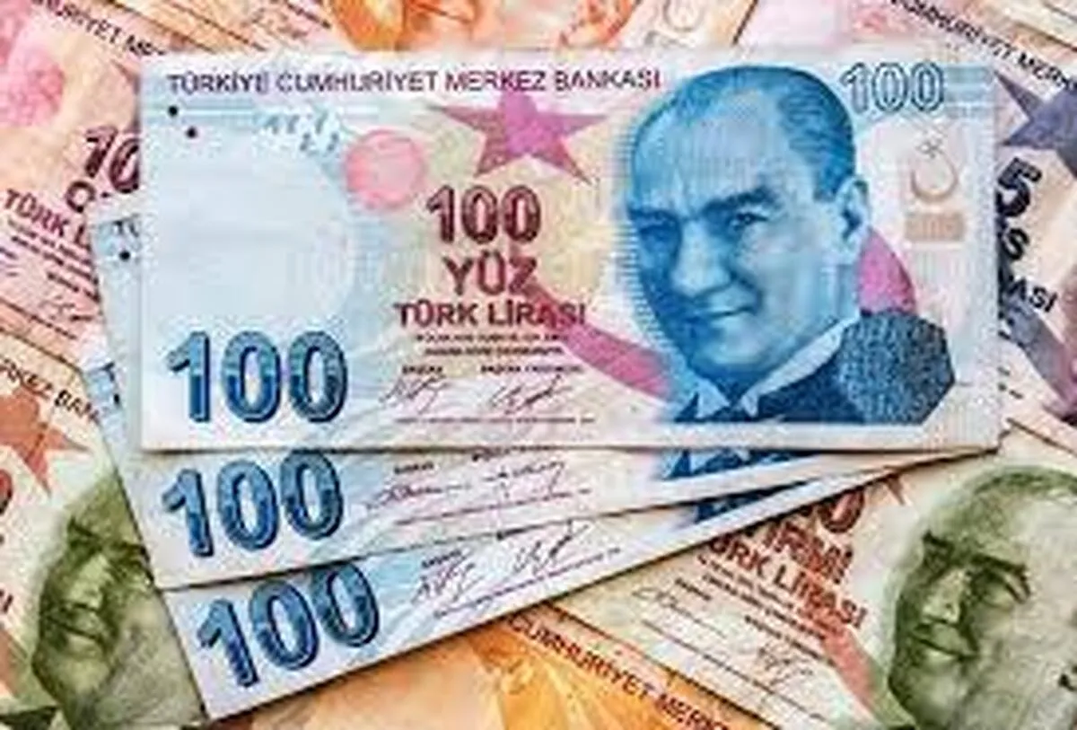 جدیدترین قیمت لیر و سایر ارز‌ها در بازار امروز ۵ بهمن ۱۴۰۴/ لیر و پوند امروز چند؟