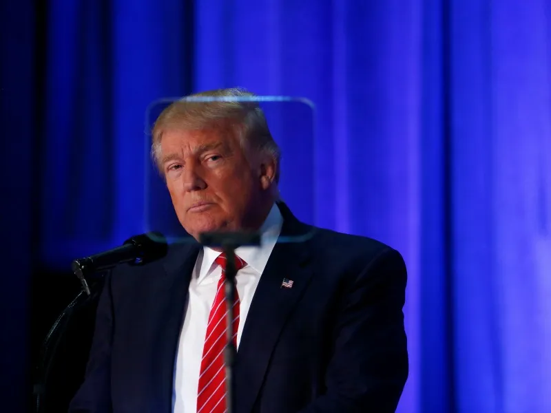 Trump promises to work with NATO to defeat Islamic State